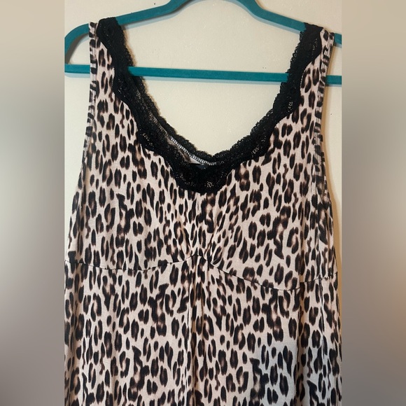 Ambrielle Animal Print Lace nightgown pajama - Picture 4 of 8